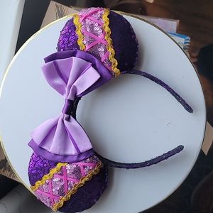 Rapunzel inspired Minnie Ears